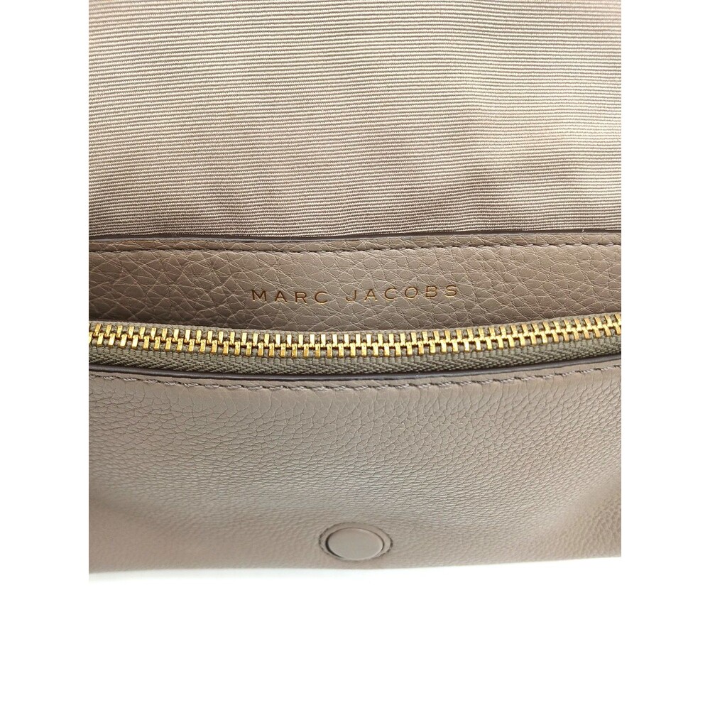 Marc Jacobs Recruit Nomad  Gray-Taupe Pebbled Leather Crossbody Bag-EUC - Picture 4 of 11